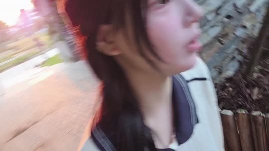 小镇首富冲百守