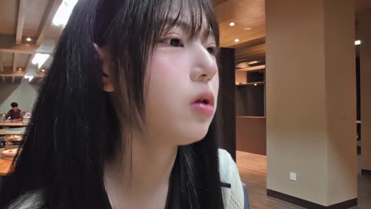 小镇首富冲百守