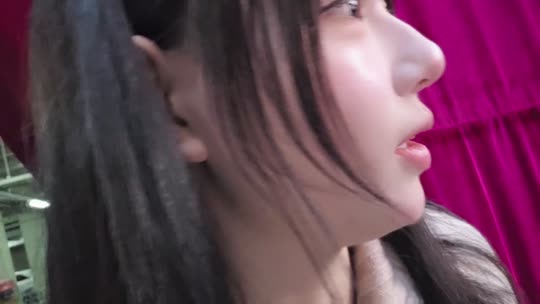 小镇首富打三字徽章