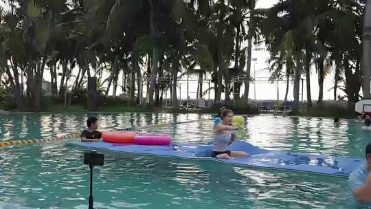 晚上11点锁定童哥直播间