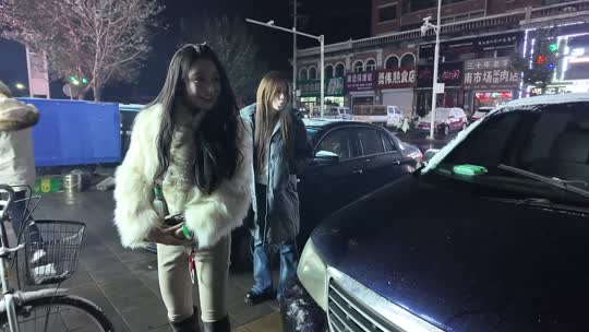 一个朋友在看