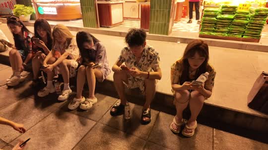 天九798正在直播