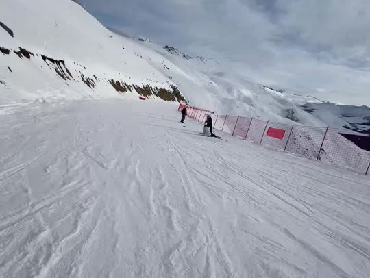去滑雪