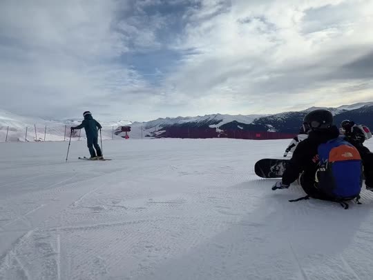 去滑雪