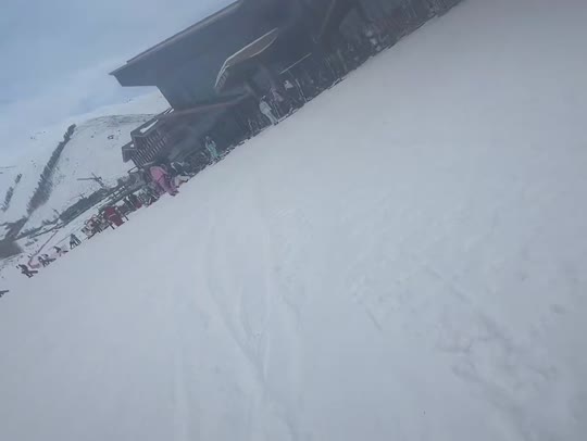 去滑雪
