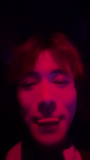 纯情男大