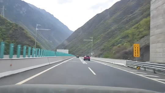 自驾318。