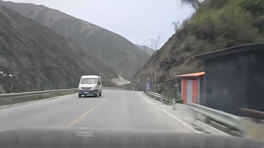 自驾318。