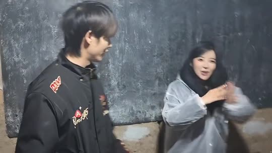 798变形计捉迷藏