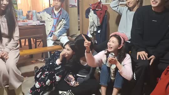 变形计晚会