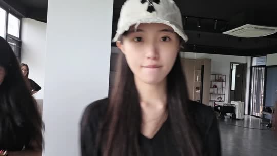 孟孟来啦～蓝莓哥up
