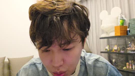 恭喜可爱小猪哥荣升帝皇