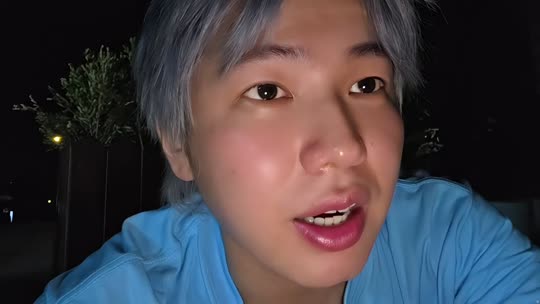 感恩蓝莓哥么么哒