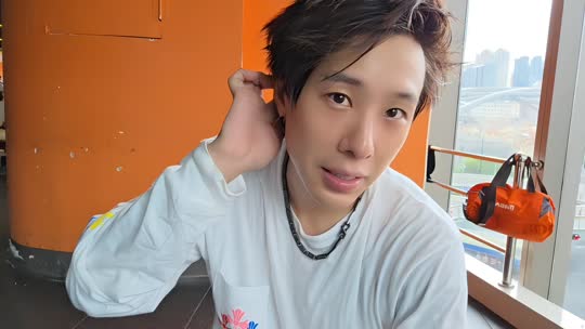欢迎来到我的直播间