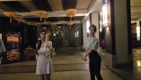 798创造营抱抱队