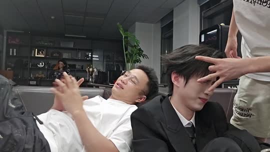 泥潭轮胎
