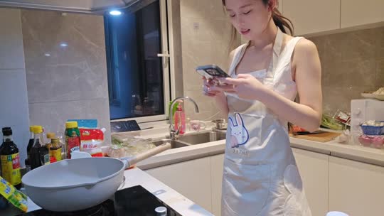 小厨娘来也！
