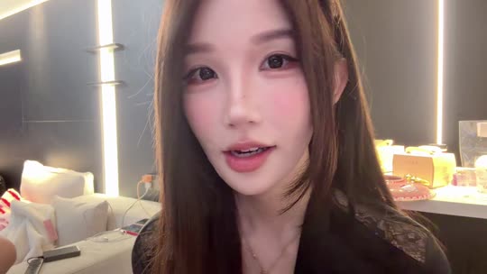 美女睡衣局