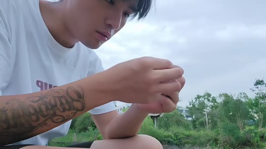 童话小镇鱼塘主