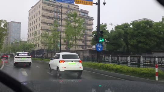 捉迷藏