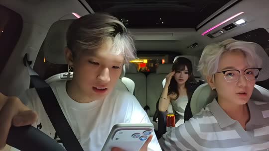 恭喜陌白哥荣升帝皇