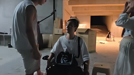 童话小镇 汤皇 蓝莓