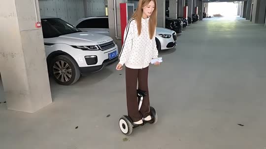 童话小镇 汤皇 蓝莓