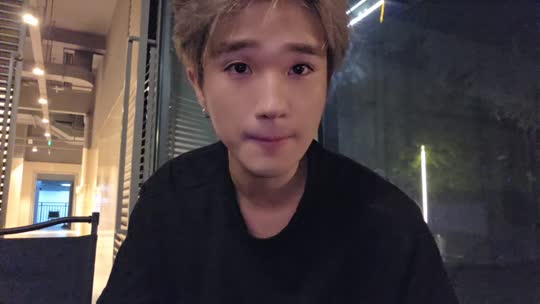 童话小镇 蓝莓up