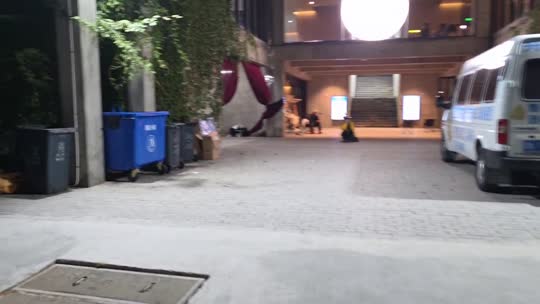 白的雅皮
