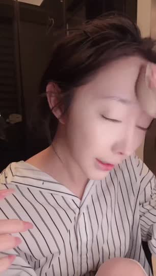 是的我是周童潼请开蓝光食用