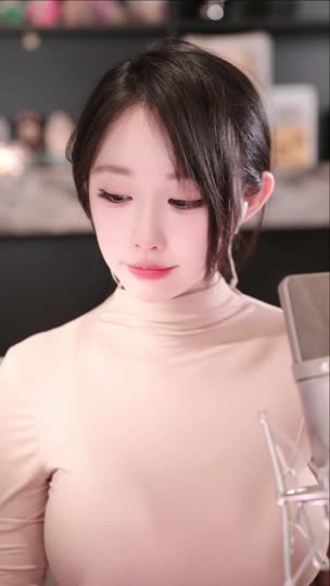 是的我是周童潼请开蓝光食用