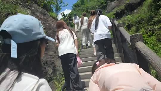 欢迎来到我的直播间