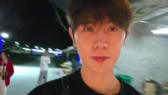欢迎来到我的直播间