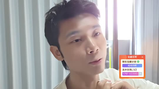 童话小镇吃饭，苏～阳～狮