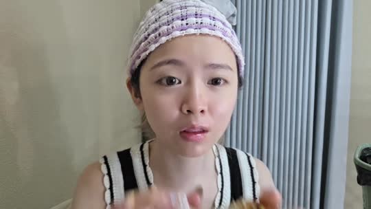 童话小镇吃饭，苏～阳～狮