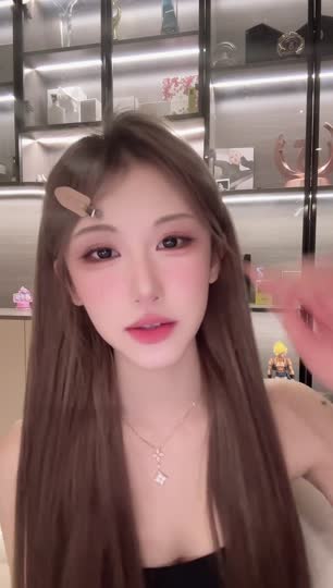 蒲一彤🌷正在直播