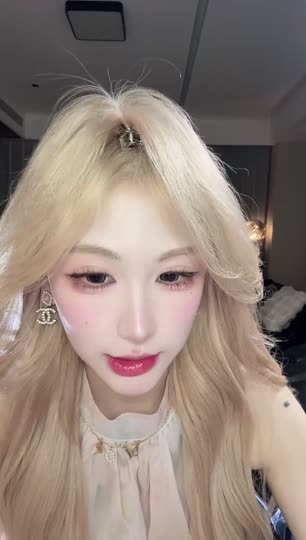 蒲一彤🌷正在直播